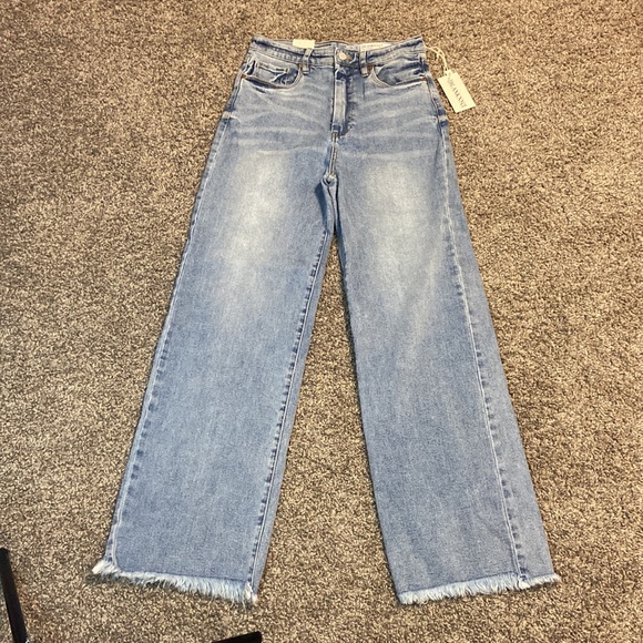 Blank NYC The Franklin Wide Leg Jeans. Size 8/29. - Picture 11 of 13